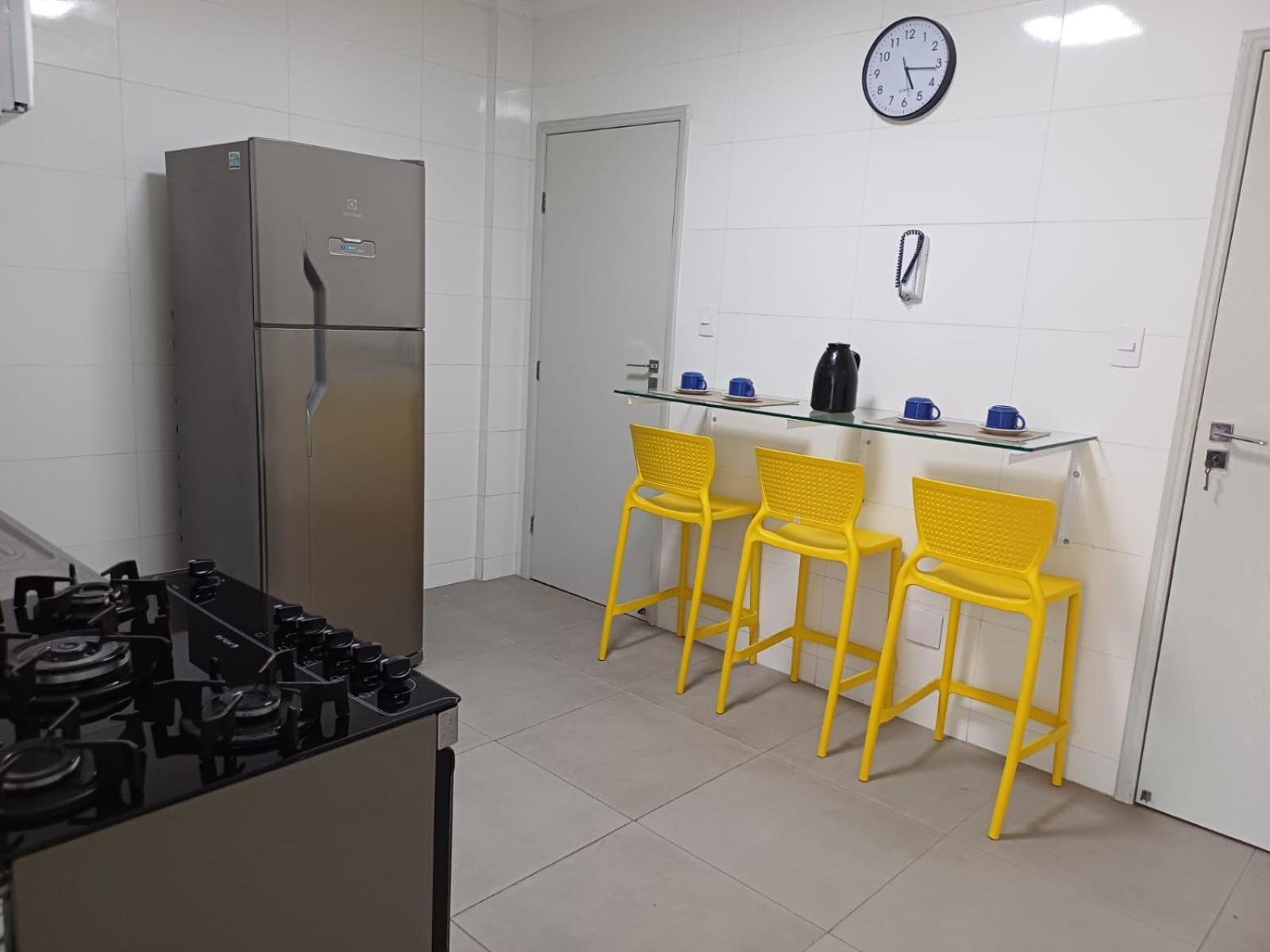 Apartamento Praia Do Forte 카보프리우 외부 사진